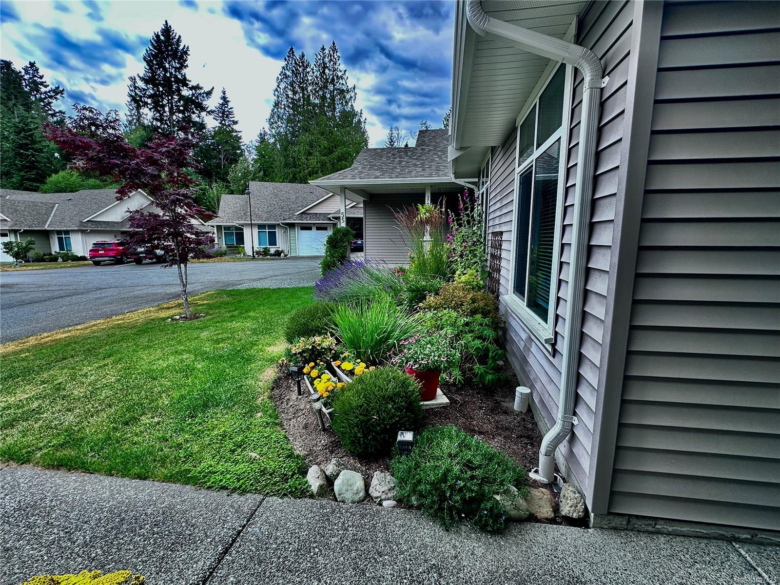 $529,000 - 300 grosskleg Way<br>British Columbia, V0R 2G1