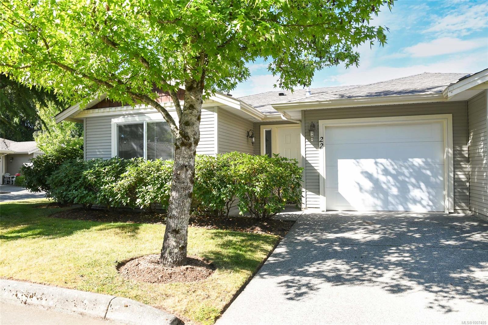 $510,000 - 1050 8th St<br>British Columbia, V9N 4A5