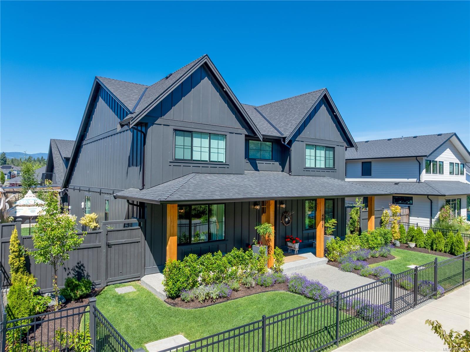 $1,579,000 - 4029 Buckstone Rd<br>British Columbia, V9N 0B4