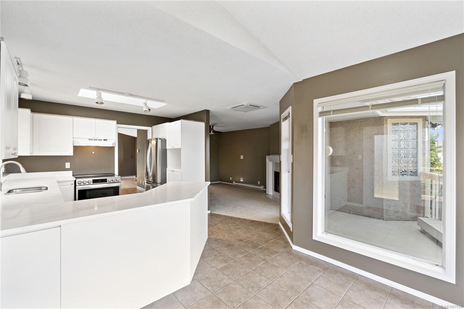 $1,039,900 - 6268 Sechelt Dr<br>British Columbia, V9V 1C9