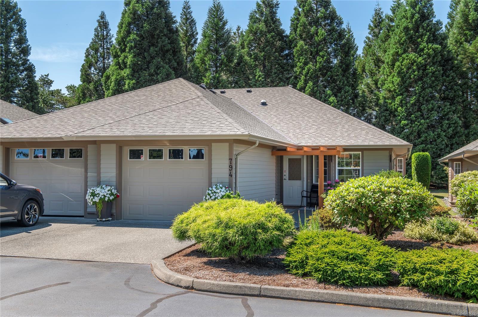 $589,000 - 794 Marguerite Rd<br>British Columbia, V9W 3K5