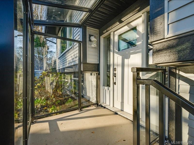 $824,900 - 1732 James Way<br>British Columbia, V9S 2S2