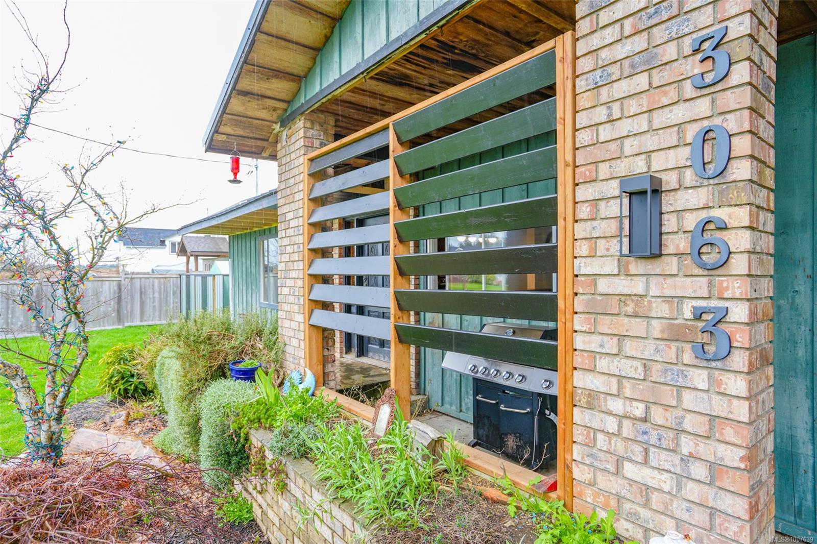 $459,000 - 3063 Nixon St<br>British Columbia, V9Y 8S2
