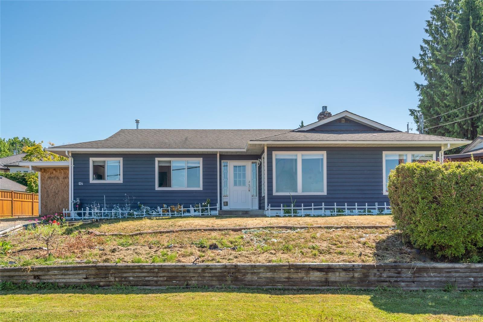 $849,900 - 124 Garden Rd<br>British Columbia, V9K 1R9
