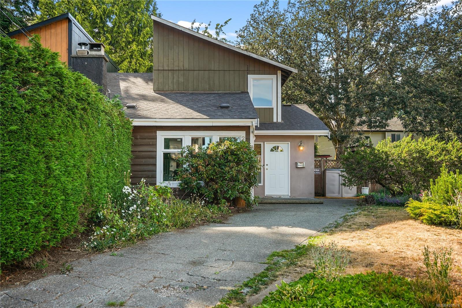 $699,900 - 2970 Almartin Pl<br>British Columbia, V9B 4Z1