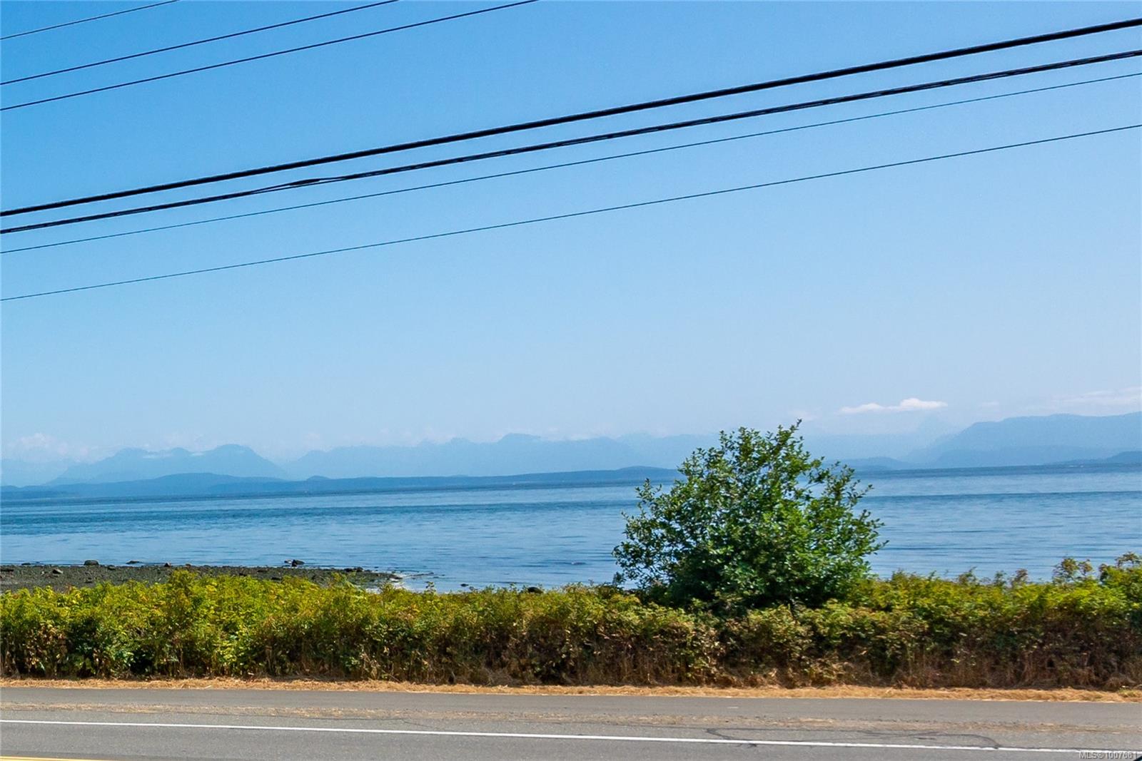 $978,000 - 2890 Island Hwy<br>British Columbia, V9W 1C8
