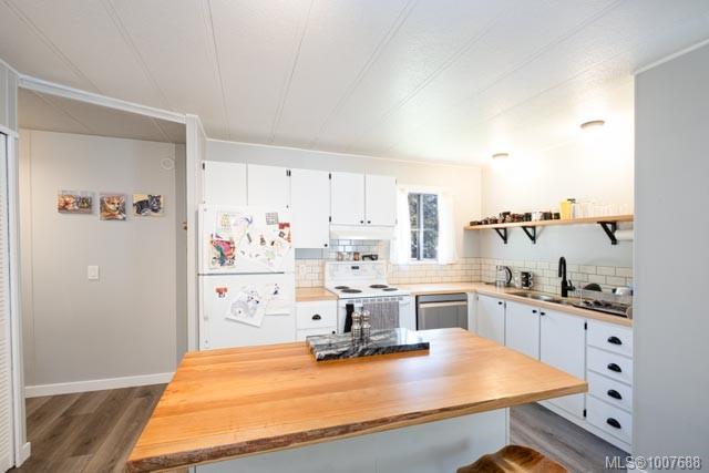 $499,900 - 4791 Upland Rd<br>British Columbia, V9H 1C1
