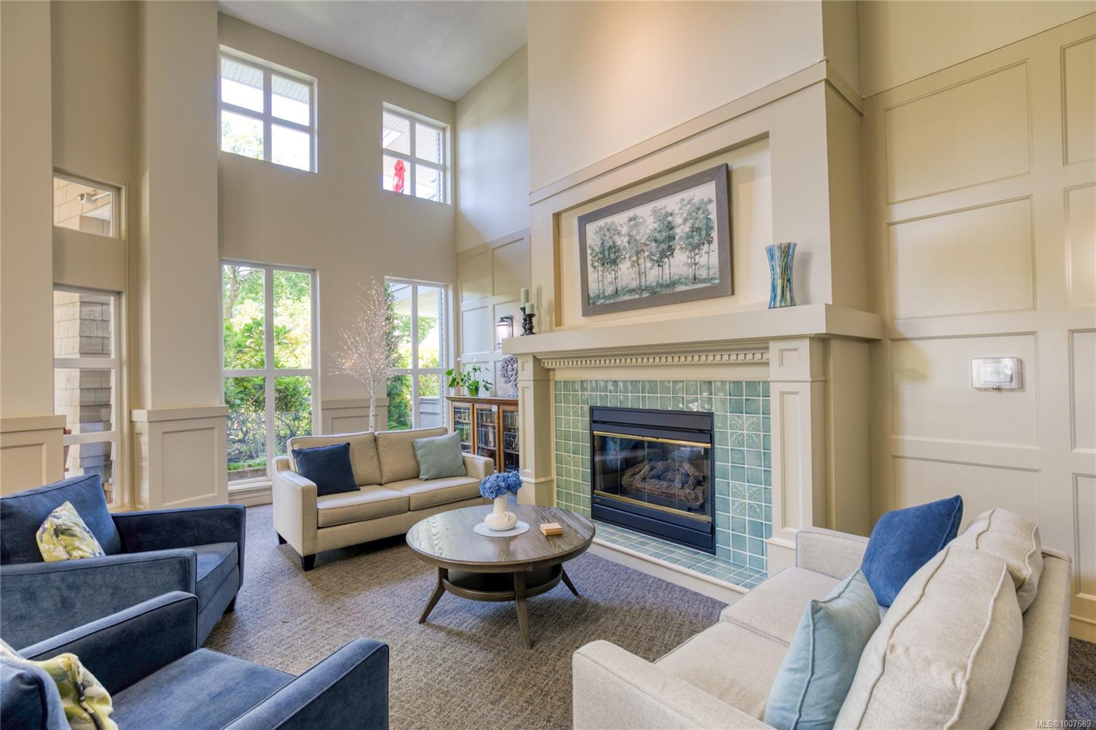 $570,000 - 5685 Edgewater Lane<br>British Columbia, V9T 6K1