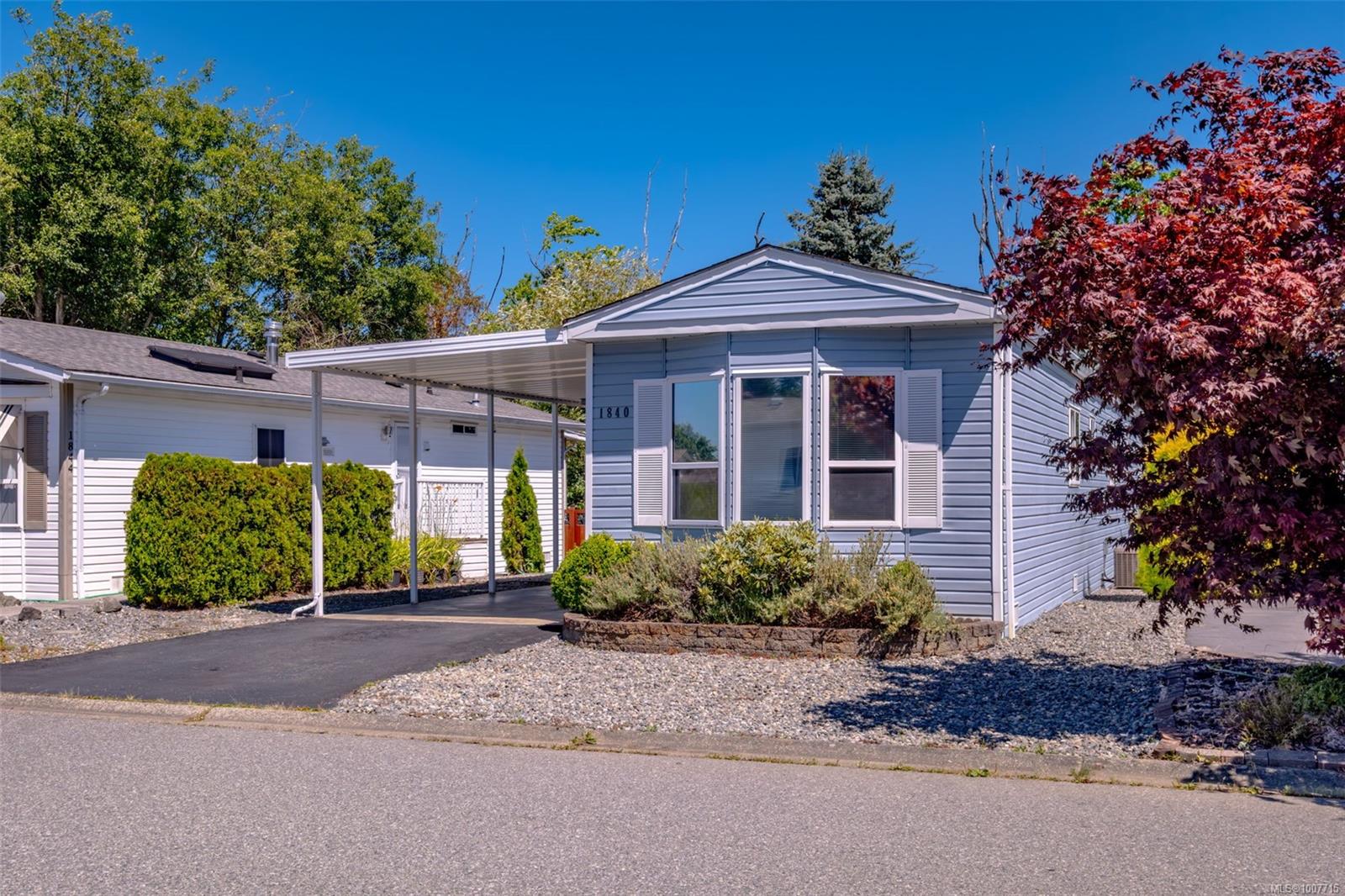 $339,900 - 1840 Valley Oak Dr<br>Nanaimo, British Columbia, V9R 6N1