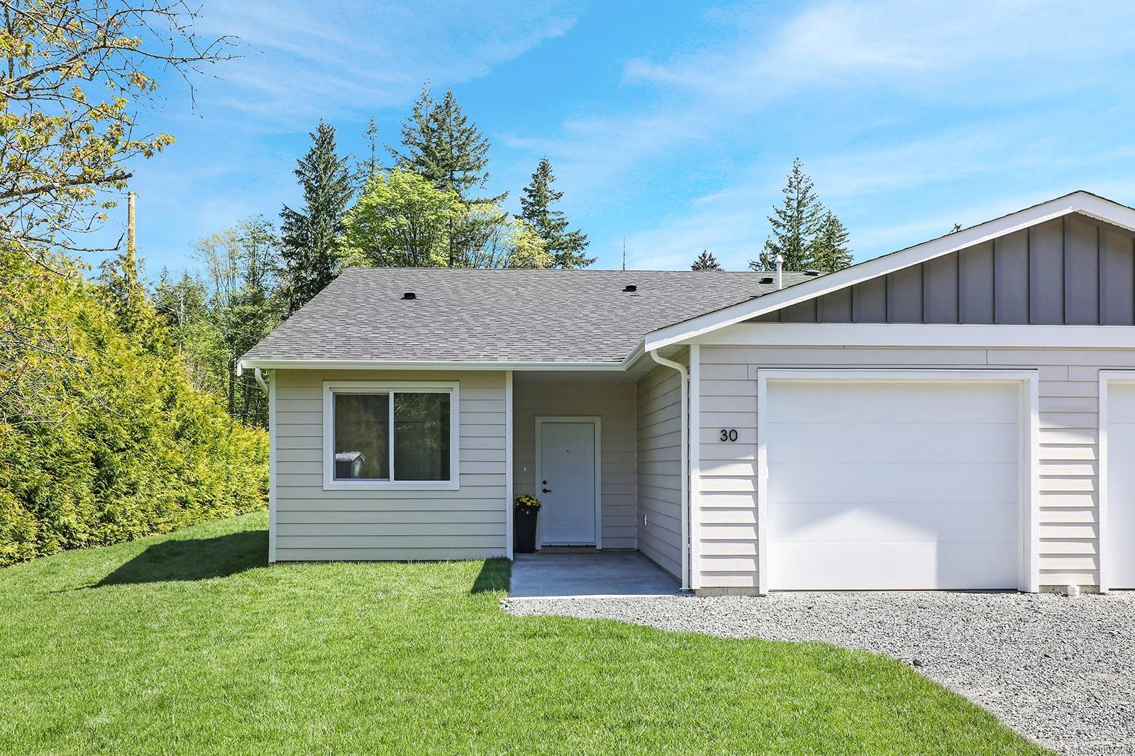 $569,500 - 1505 Croation Rd<br>British Columbia, V9W 3T4