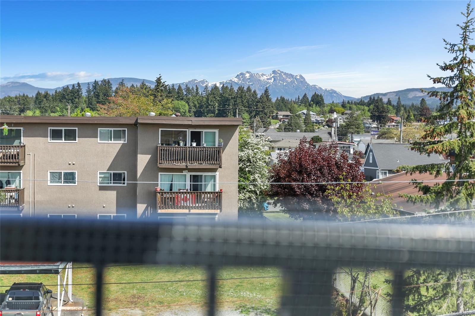$225,000 - 3855 11th Ave<br>Port Alberni, British Columbia, V9Y 4Z2