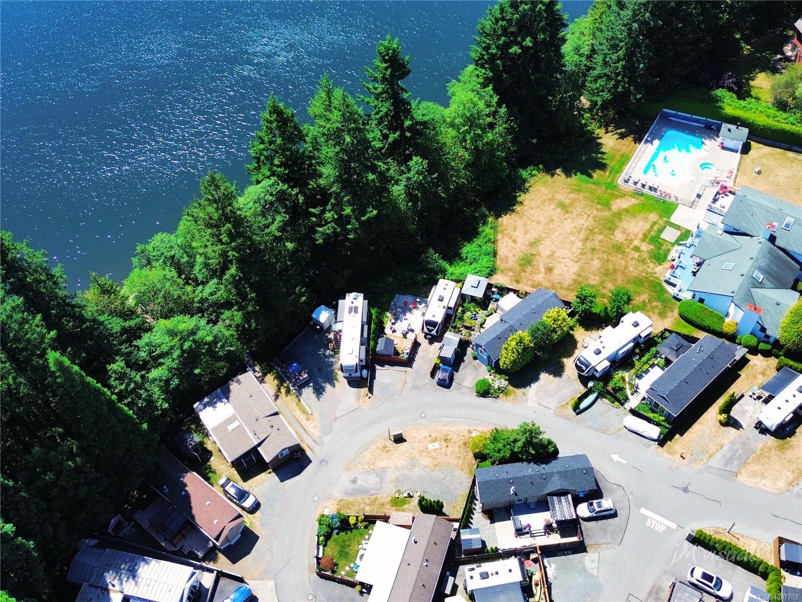 $299,900 - 3115 Elsie Lake Cir<br>British Columbia, V9R 6X7
