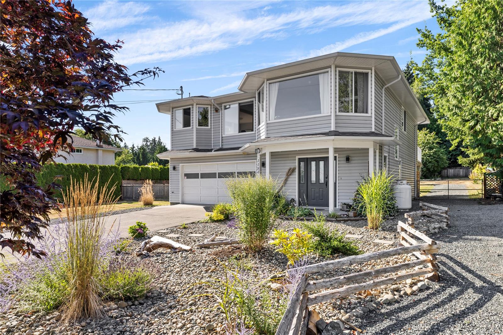 $1,089,000 - 1184 Centre Rd<br>British Columbia, V9K 2G8
