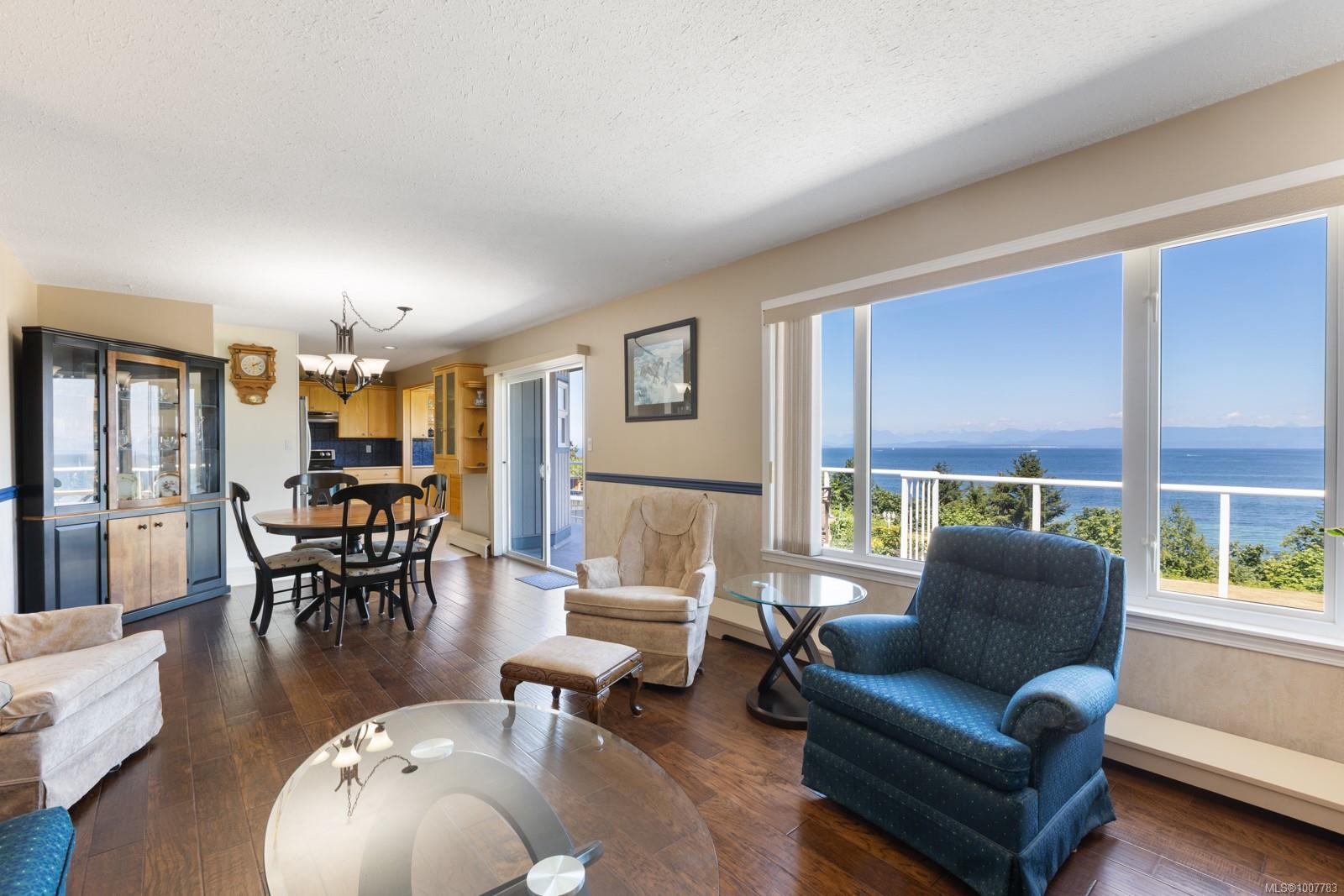 $1,399,000 - 6348 Eagles Dr<br>British Columbia, V9J 1V4