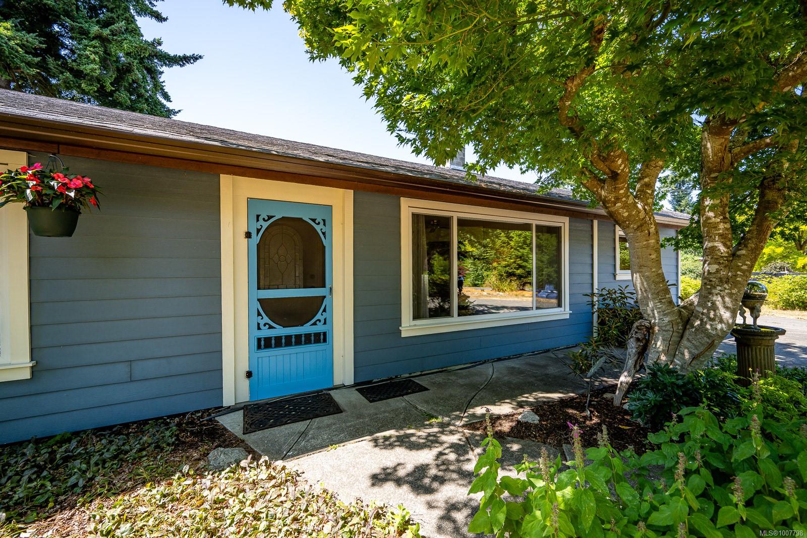$779,000 - 1539 Seton Dr<br>British Columbia, V9M 3Z7