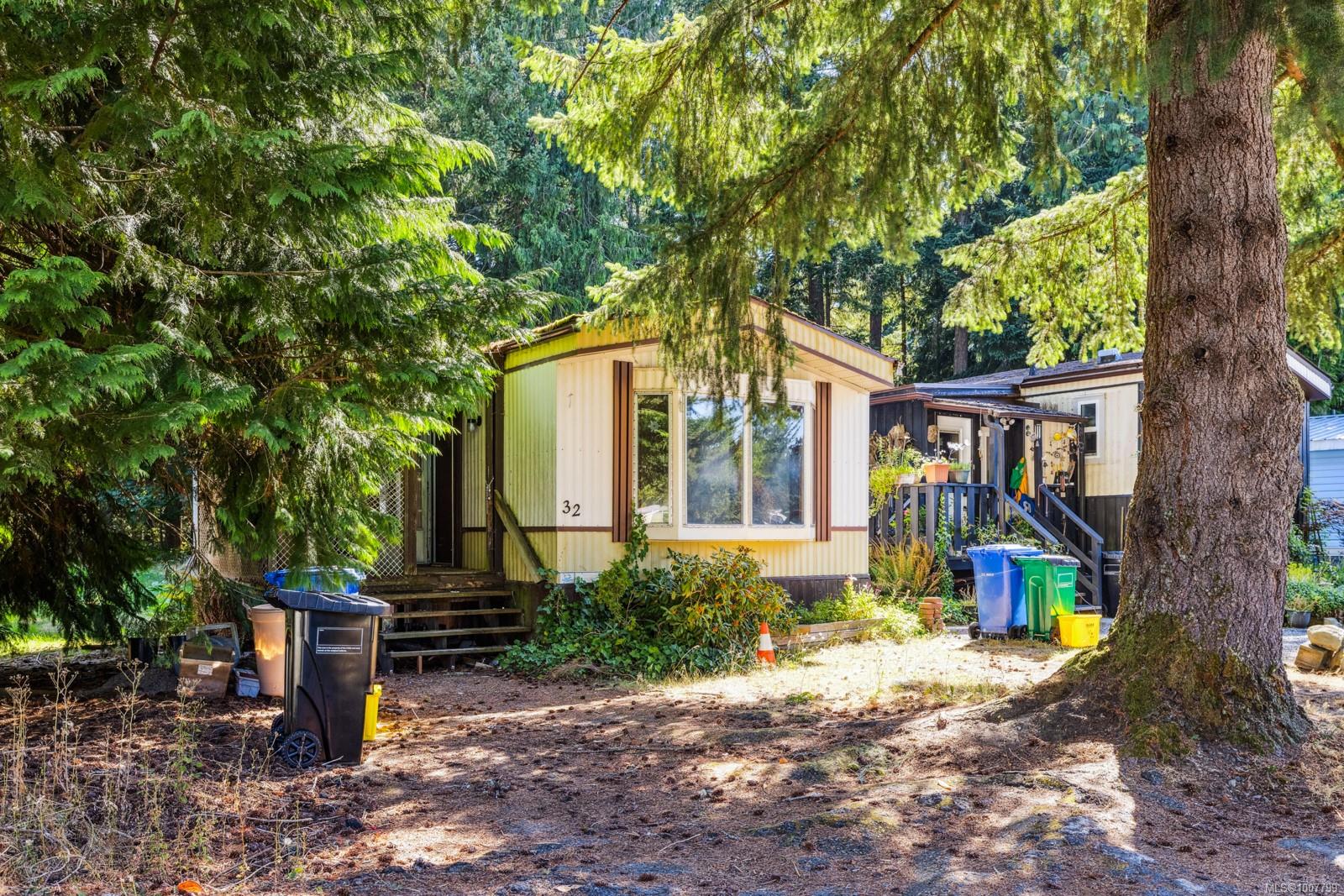 $69,900 - 2785 Wallbank Rd<br>British Columbia, V8H 2A5