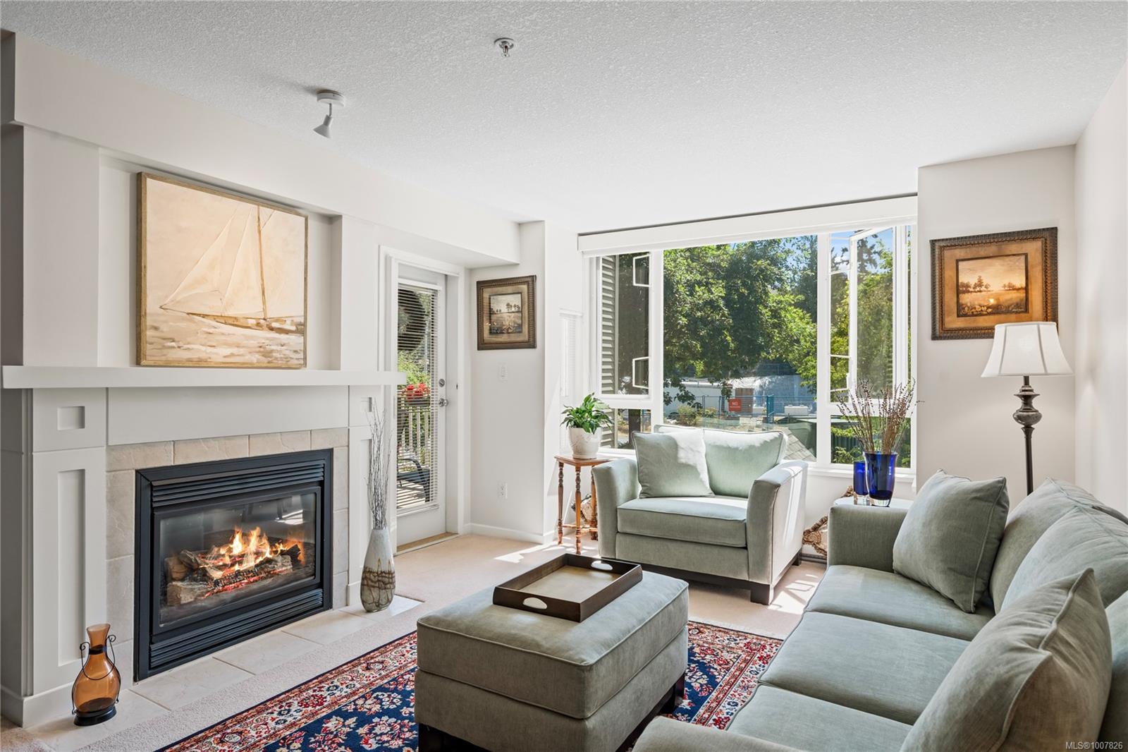 $575,000 - 5685 Edgewater Lane<br>British Columbia, V9T 6K3