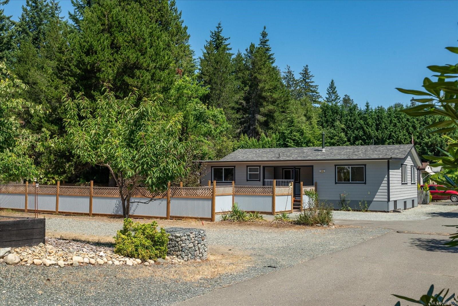 $449,800 - 2100 Errington Rd<br>British Columbia, V0R 1V0