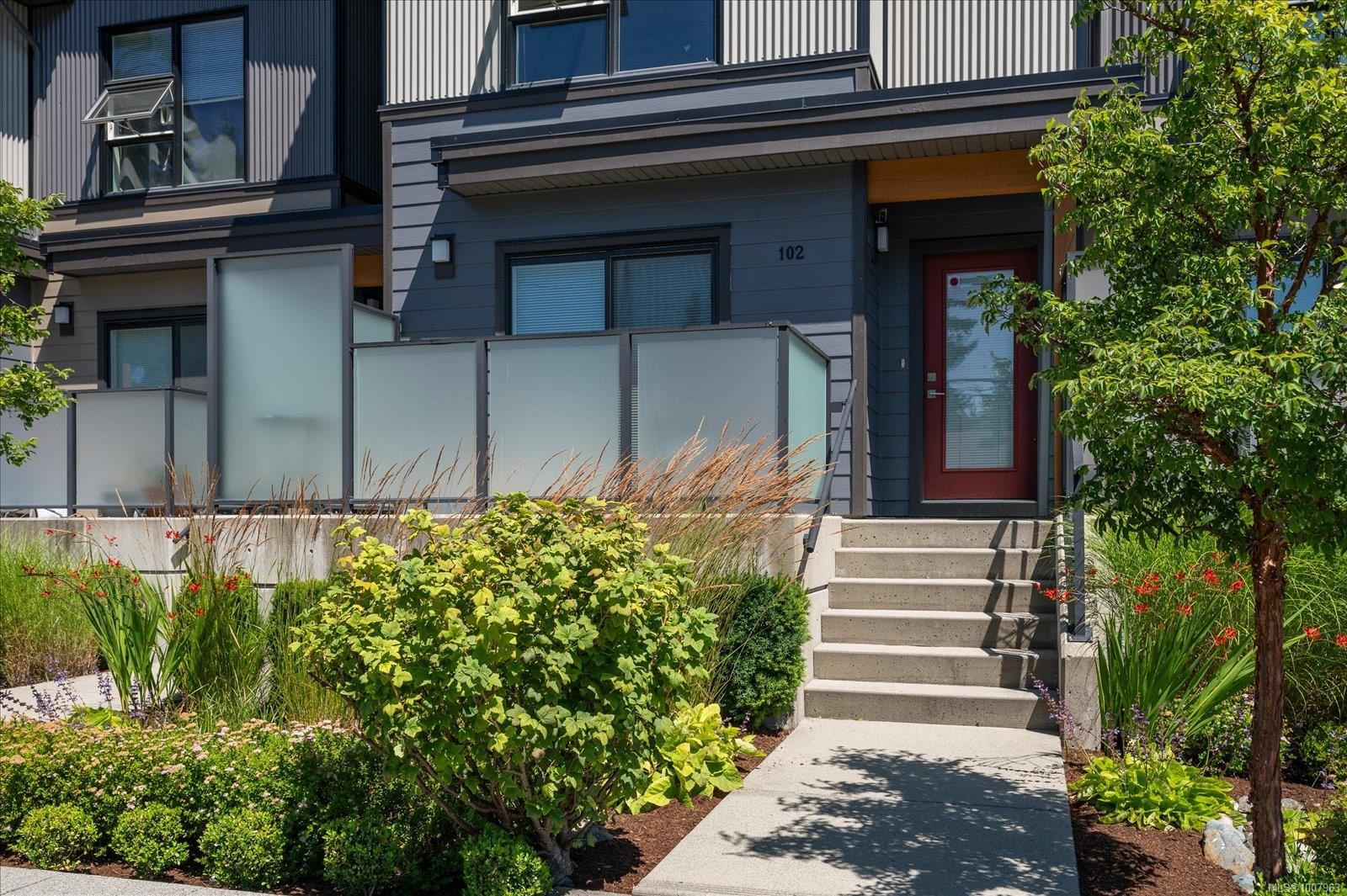 $605,000 - 5240 Dublin Way<br>British Columbia, V9T 0H2