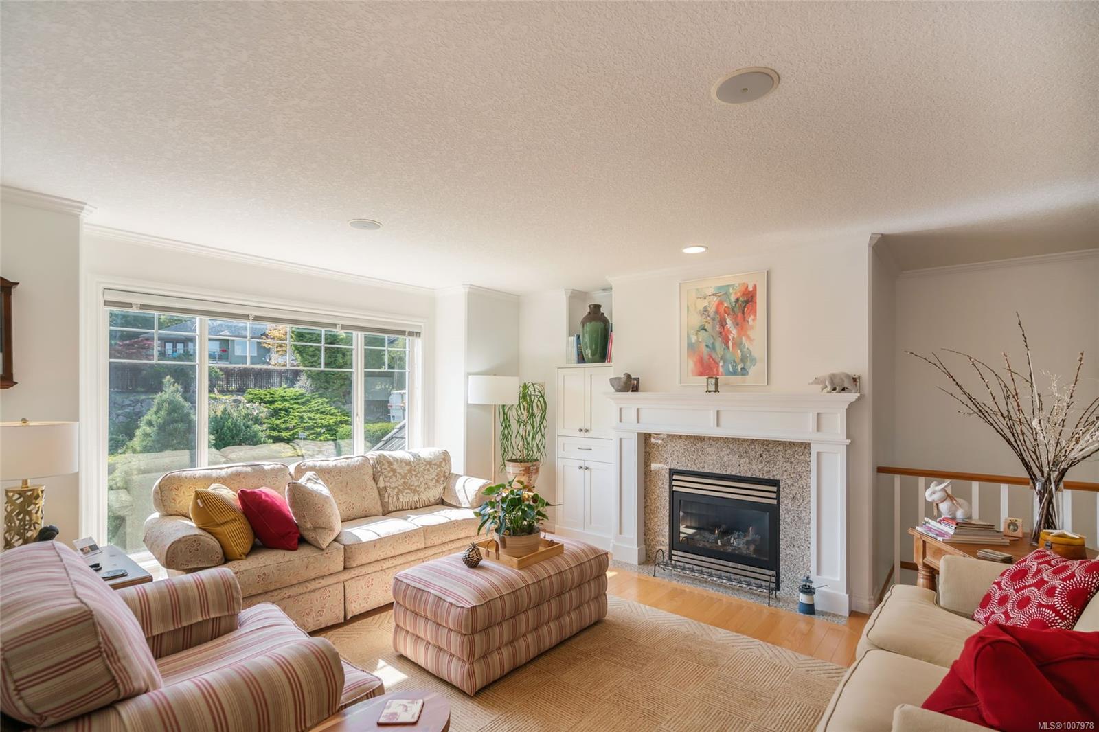 $1,290,000 - 2390 Glenellen Pl<br>British Columbia, V9P 9G3