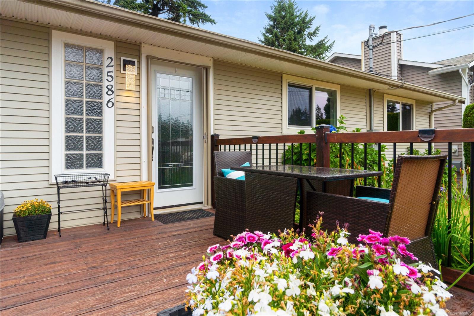$855,900 - 2586 Theresa Terr<br>British Columbia, V9T 4Y9