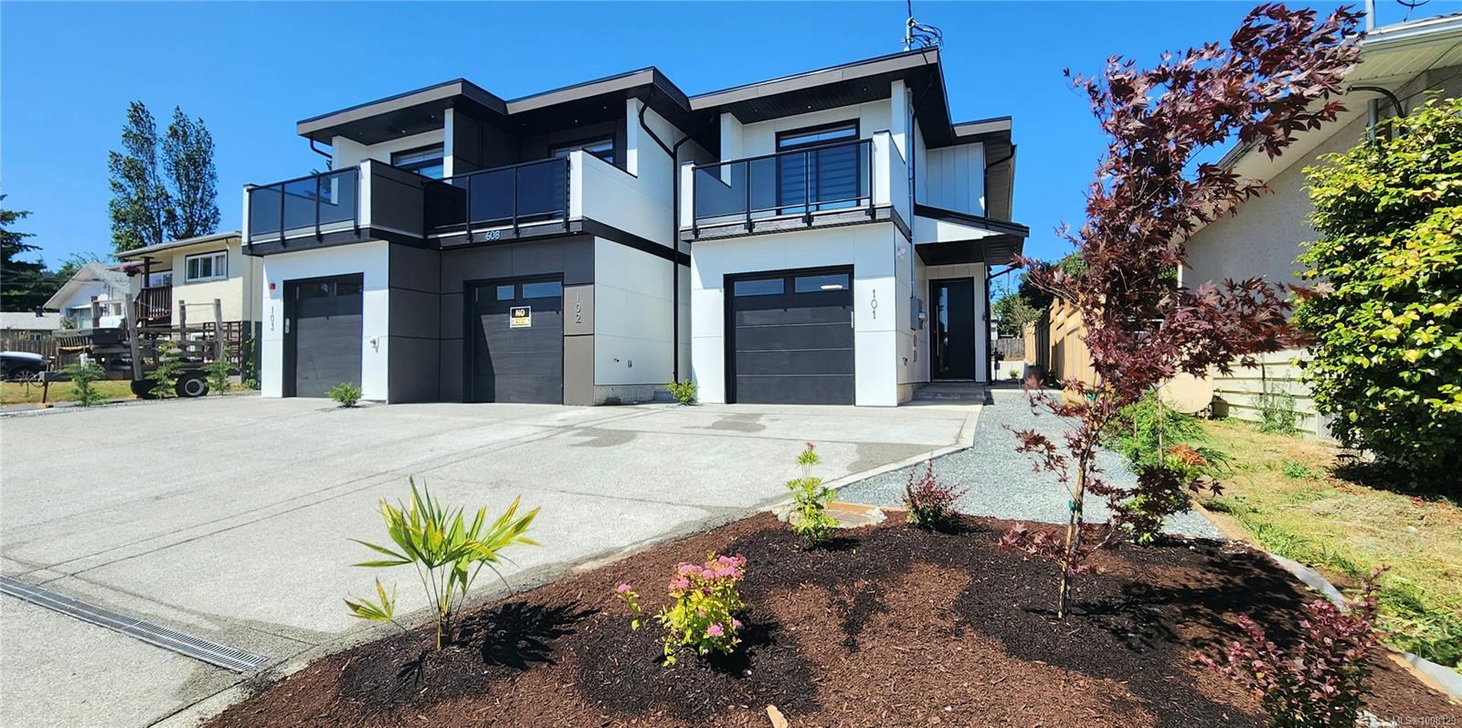 $619,900 - 608 SANDY Crt<br>British Columbia, V9R 1M1