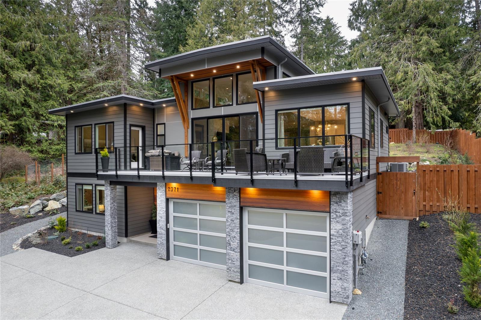 $1,499,000 - 2371 Renfrew Rd<br>British Columbia, V0R 2W1