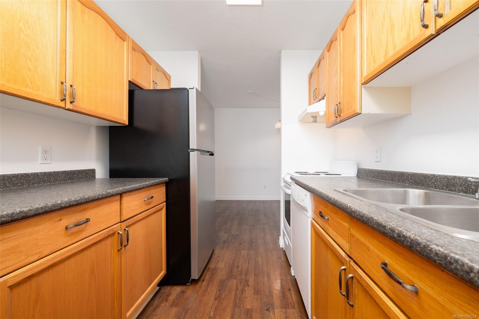 $269,000 - 2524 Lewis St<br>British Columbia, V9L 2Z1