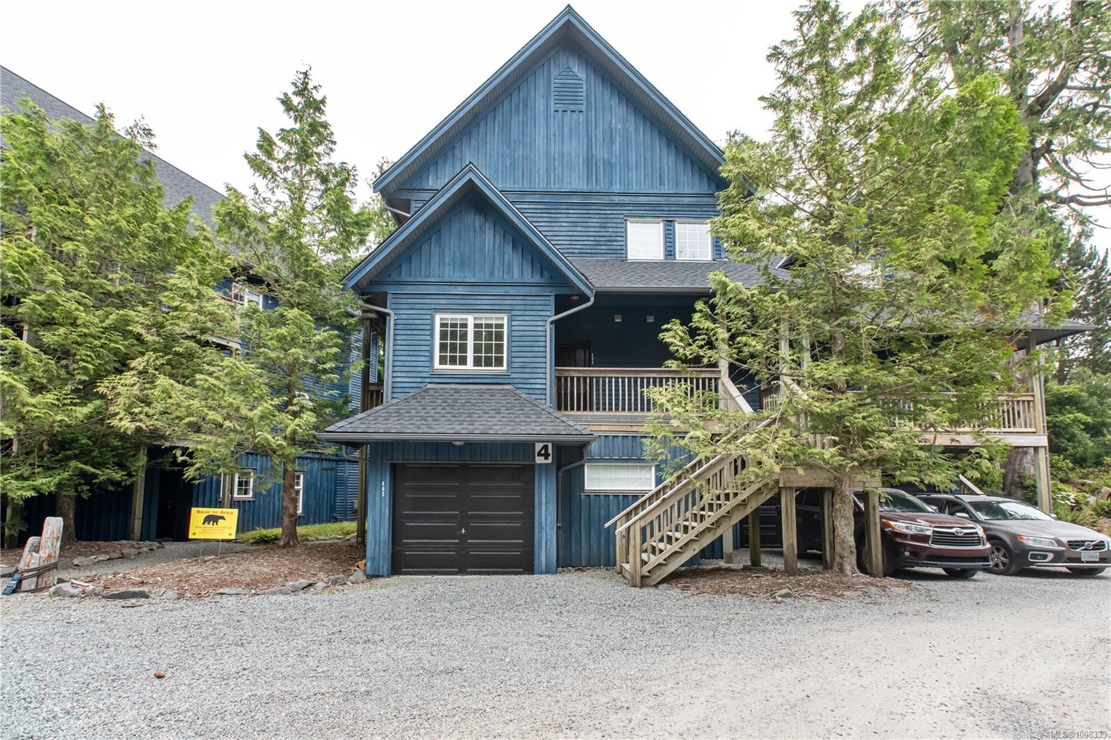 $749,000 - 1971 Harbour Dr<br>Ucluelet, British Columbia, V0R 3A0