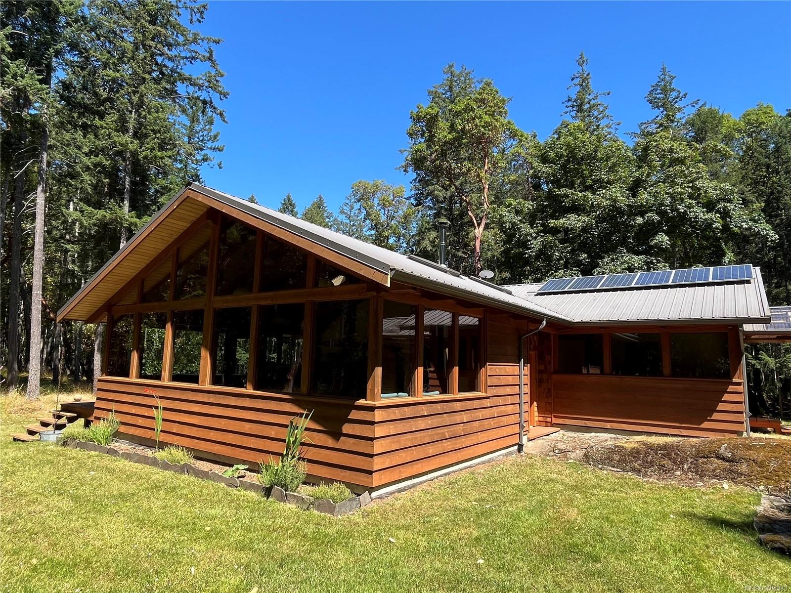 $699,000 - 530 Flewett Dr<br>British Columbia, V0R 1X7