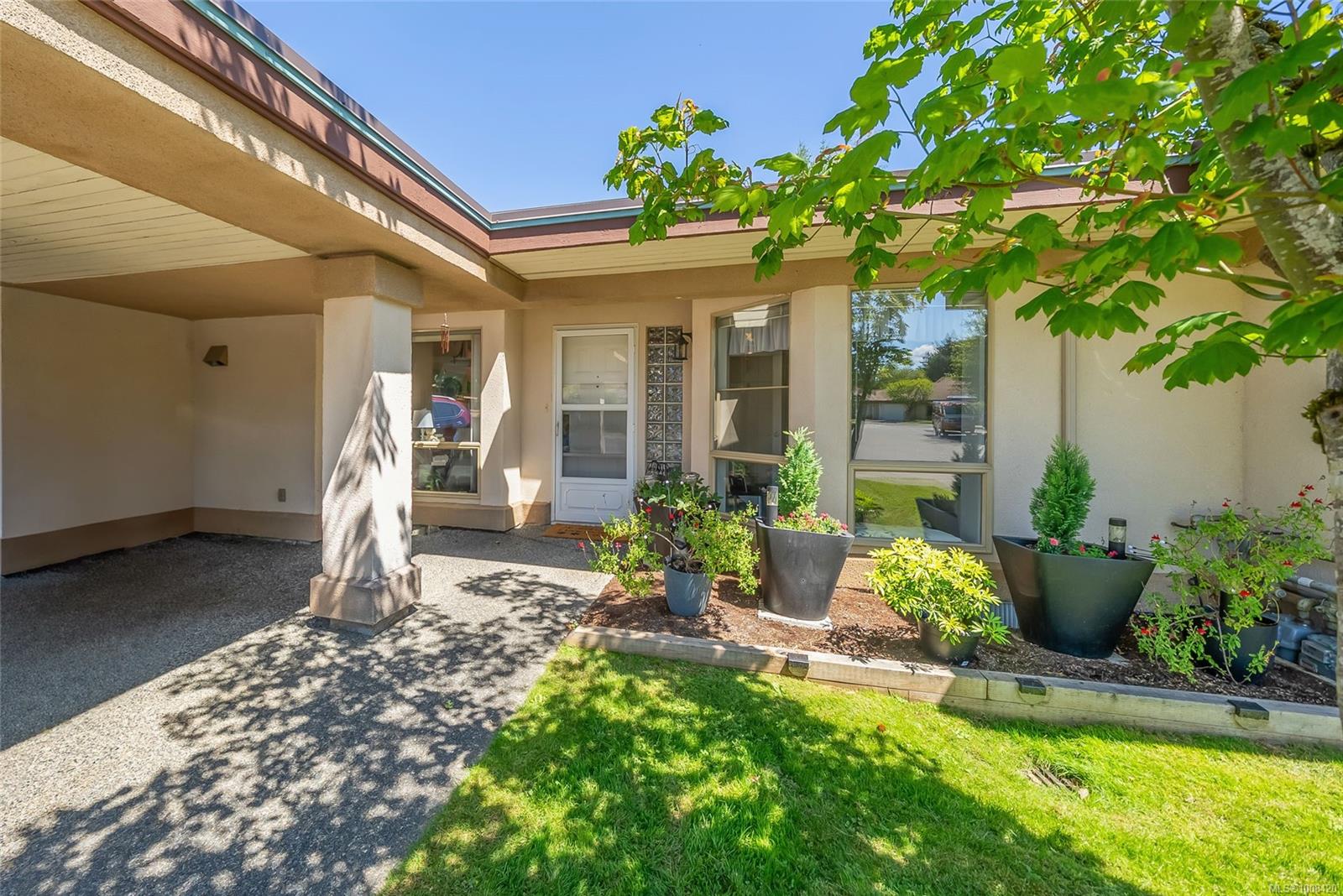 $544,000 - 310 Pym St<br>British Columbia, V9P 2P4