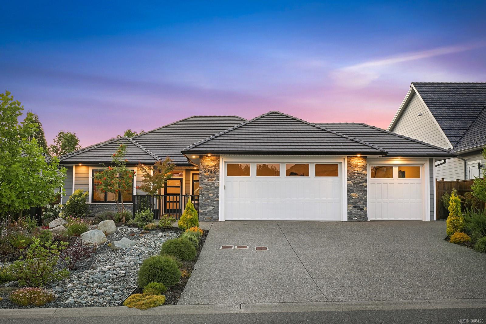 $1,425,000 - 2782 Sheffield Cres<br>British Columbia, V9N 0E4