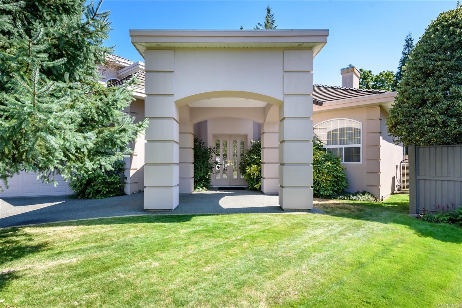 $1,225,000 - 3068 Kensington Cres<br>British Columbia, V9N 8Z8