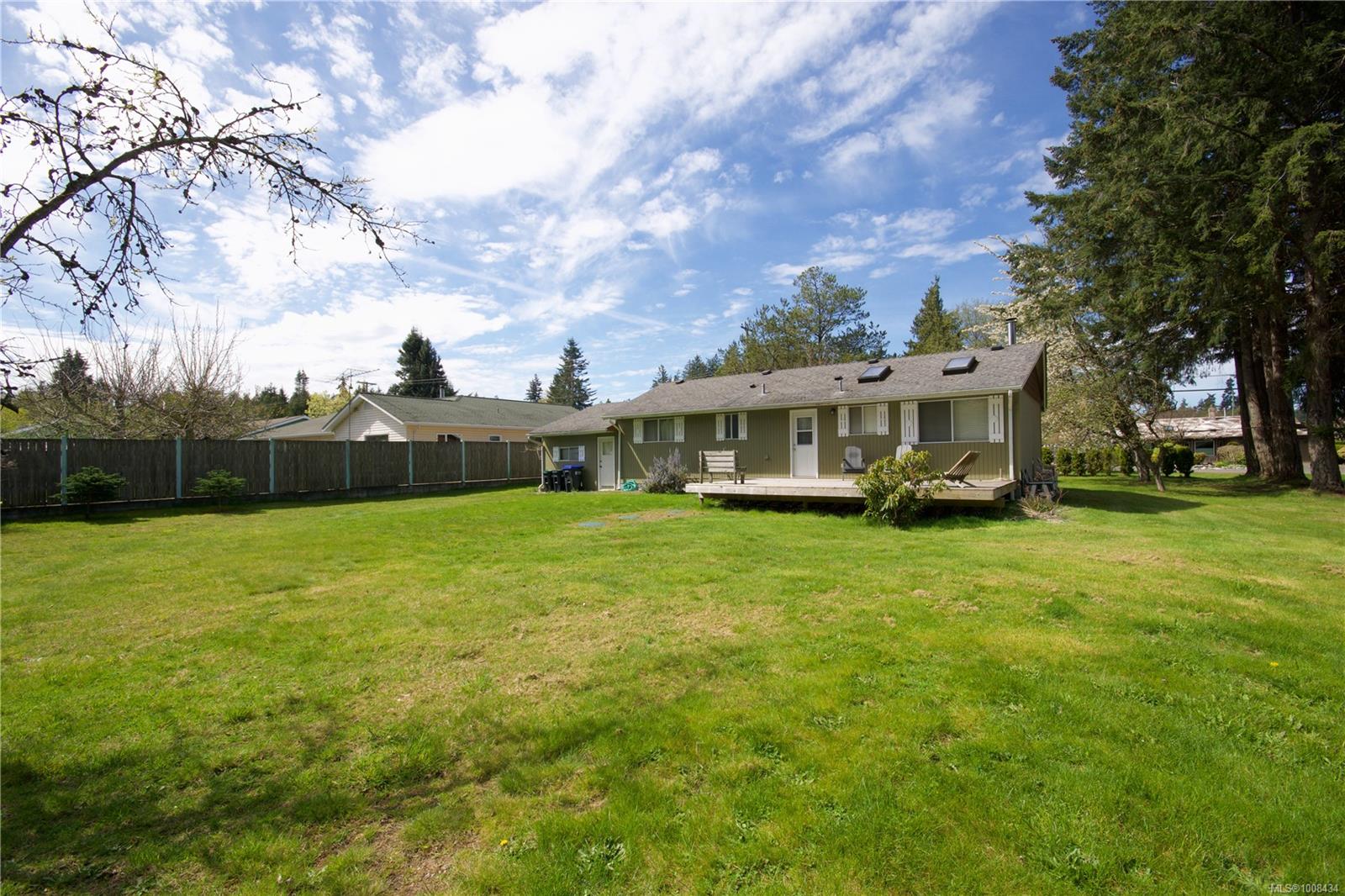 $874,900 - 603 Johnstone Rd<br>British Columbia, V9P 2A5