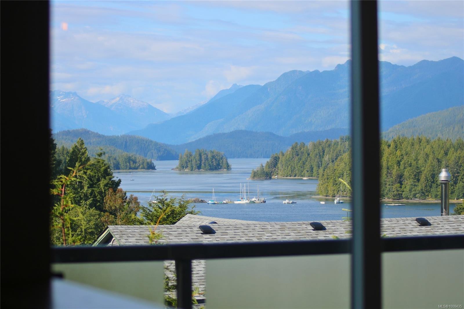 $1,949,000 - 604 Alberto Rd<br>Tofino, British Columbia, V0R 2Z0
