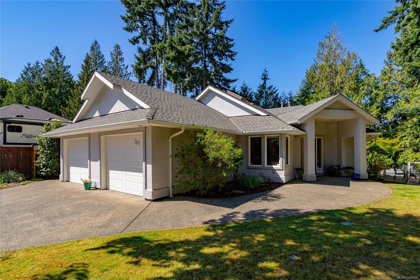 $919,900 - 261 Hamilton Ave<br>British Columbia, V9P 2V8