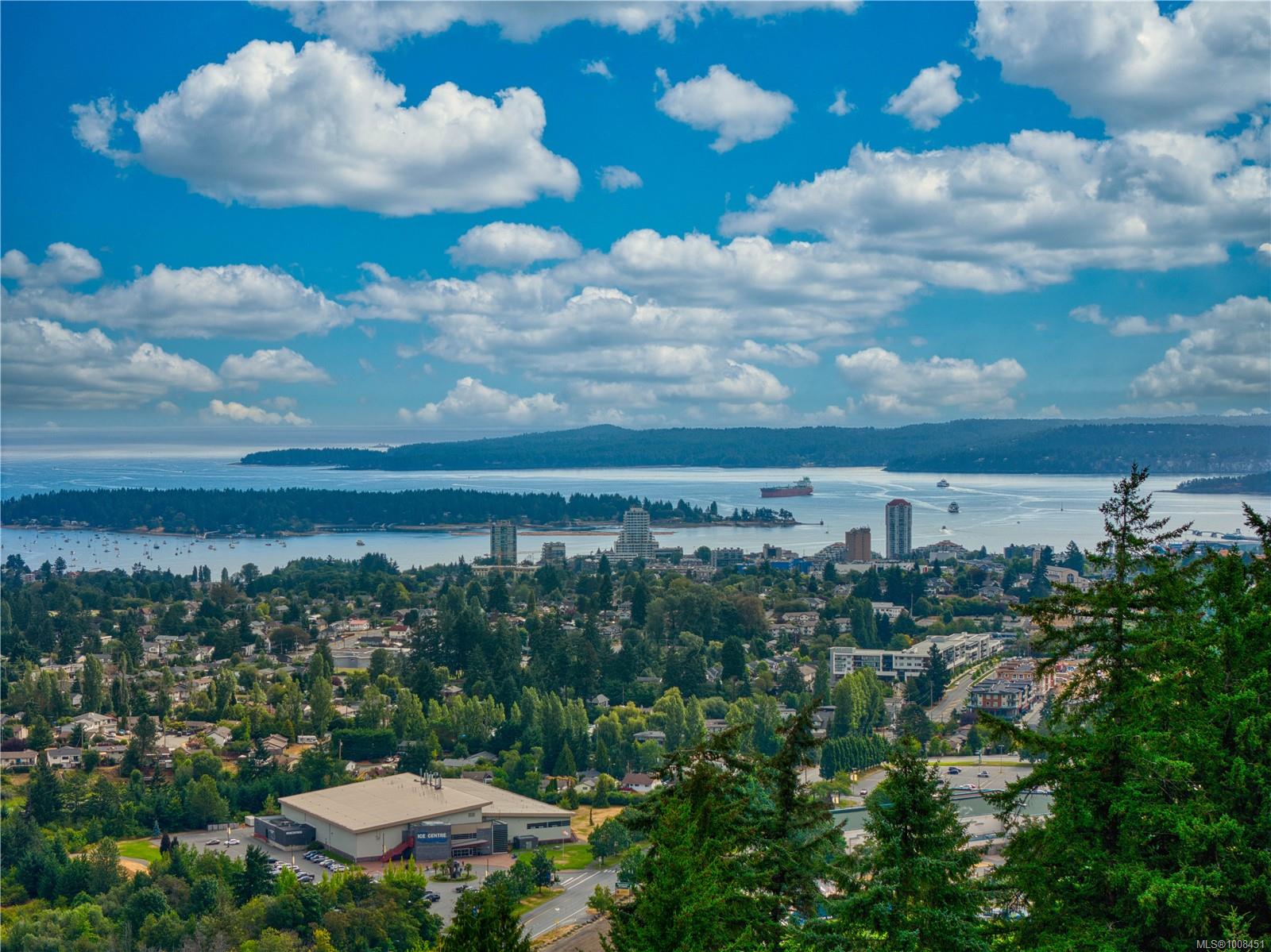$999,000 - 369 Trinity Dr<br>British Columbia, V9R 5X3