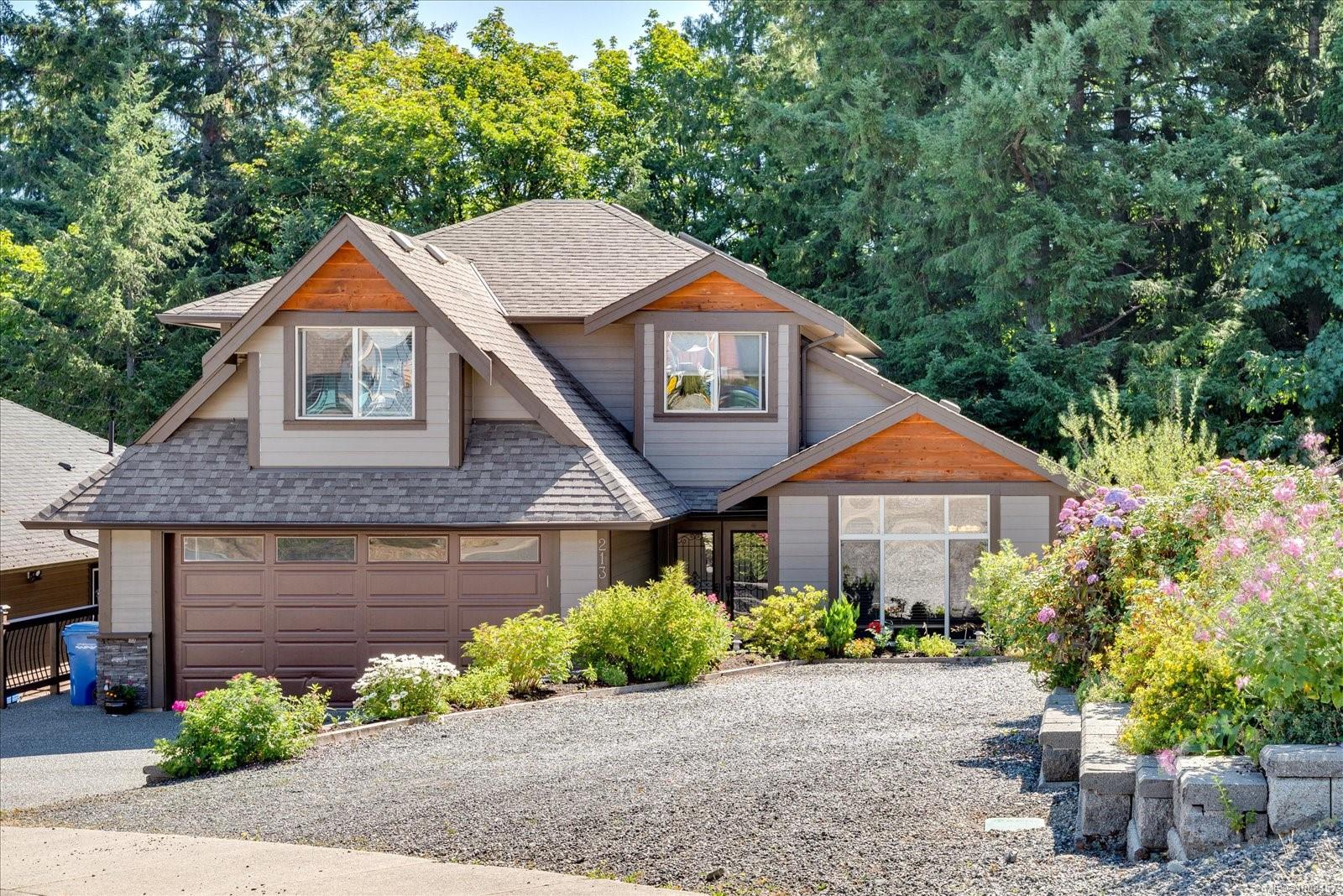 $1,239,000 - 213 Shiloh Dr<br>British Columbia, V9R 7C8
