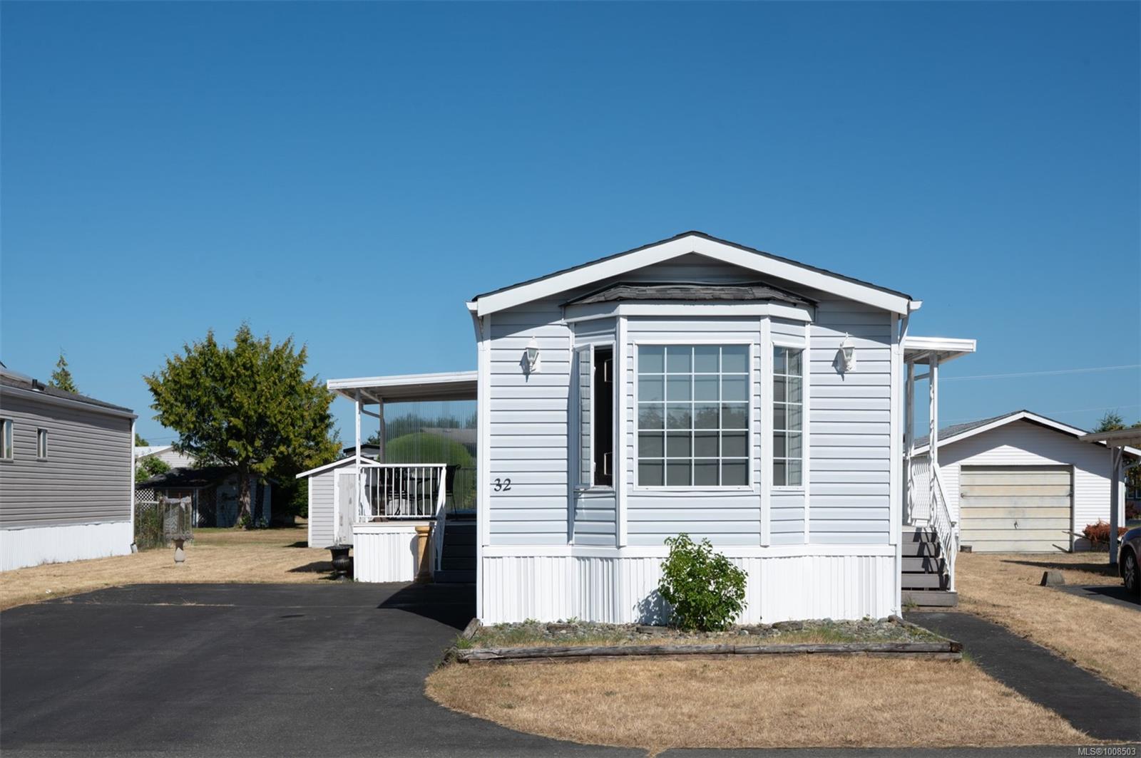 $319,900 - 450 Stanford Ave<br>British Columbia, V9P 1V8