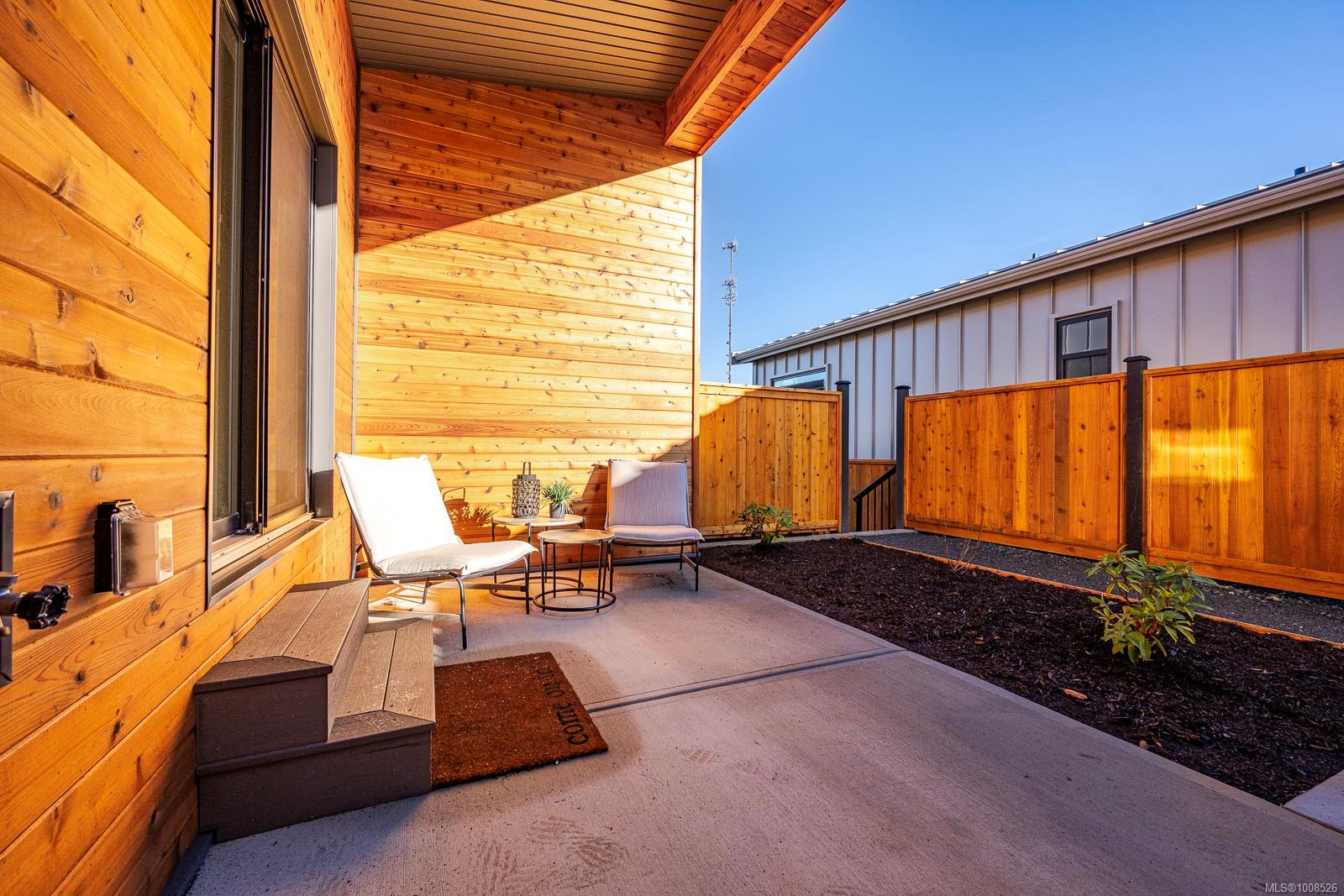 $450,800 - 3025 Royston Rd<br>British Columbia, V0R 1S0