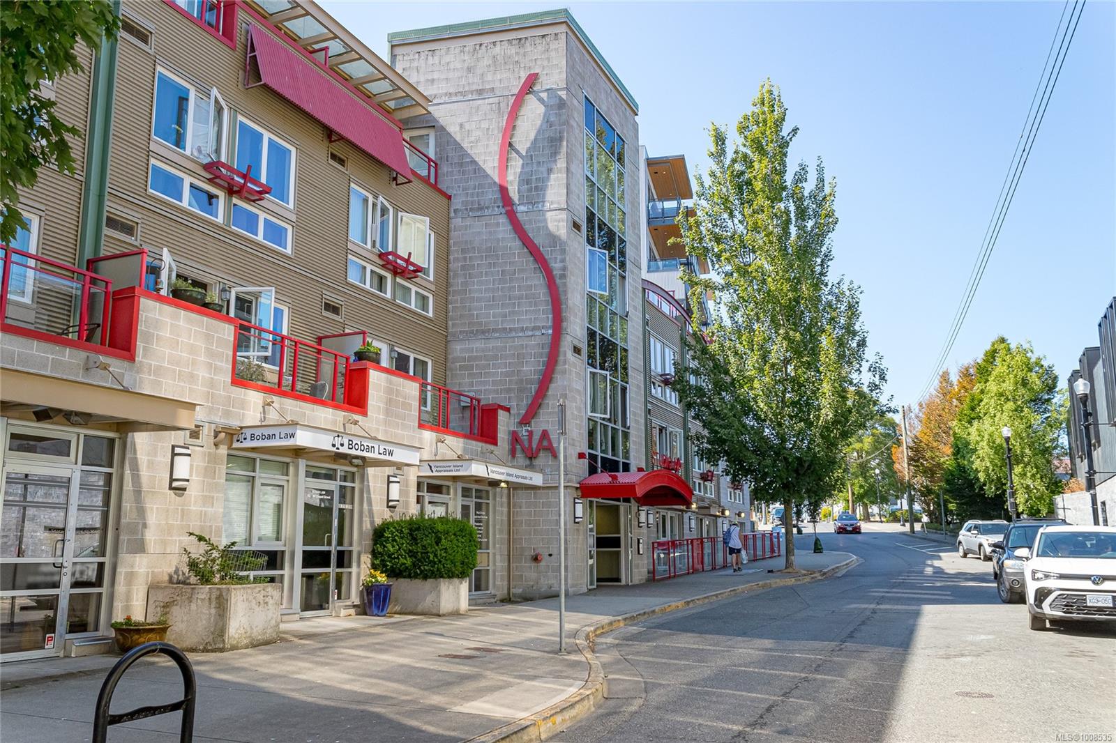 $359,900 - 99 Chapel St<br>British Columbia, V9R 5H3