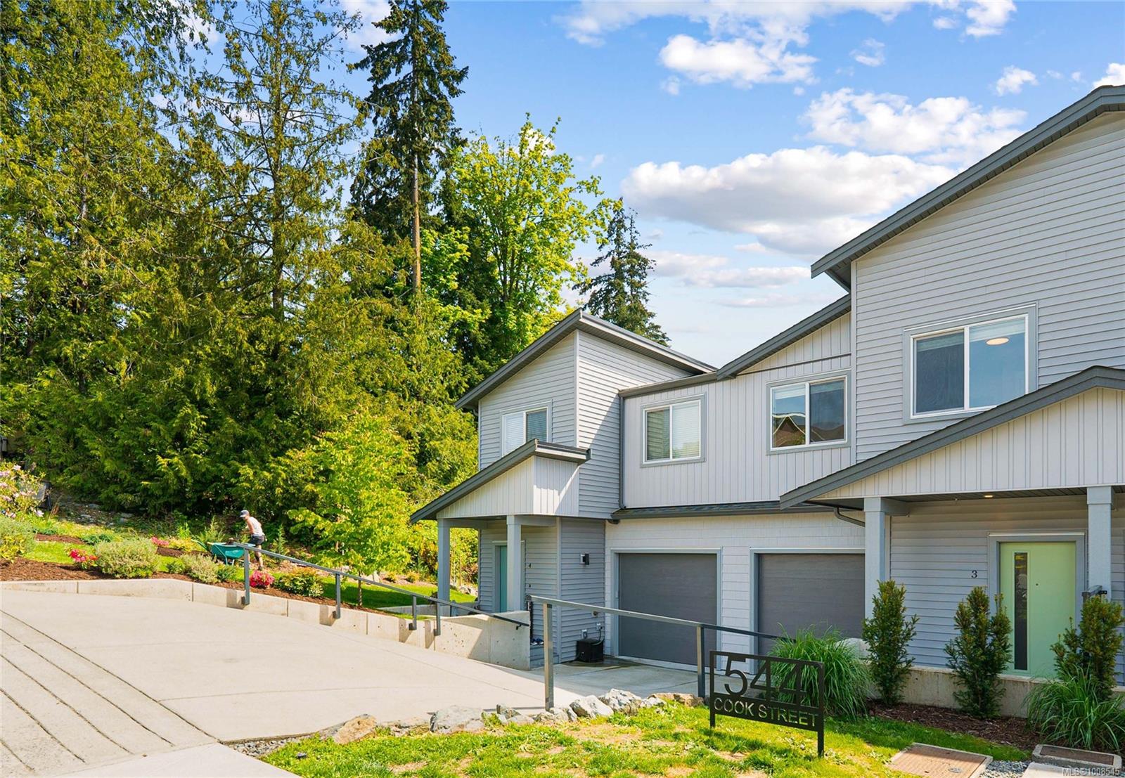 $619,000 - 544 Cook St<br>British Columbia, V9G 1P8