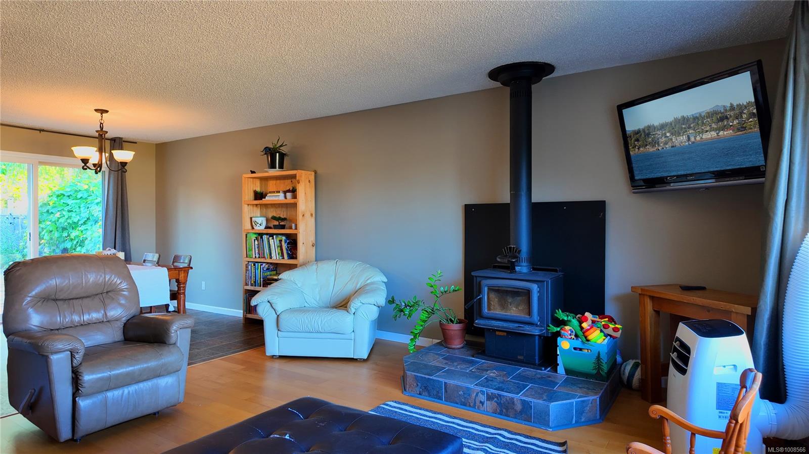 $659,700 - 3000 Country Close<br>British Columbia, V9W 6X6
