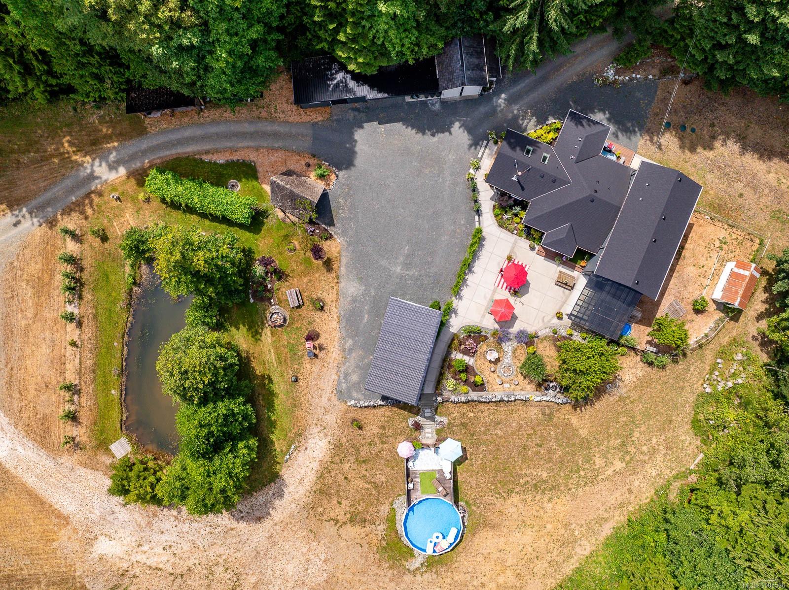 $1,530,000 - 3840 SMALL Rd<br>British Columbia, V9N 3Z8