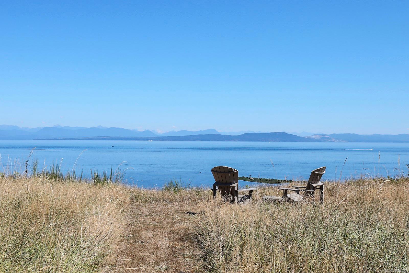$1,075,000 - 290 Connemara Rd<br>British Columbia, V9M 3T4