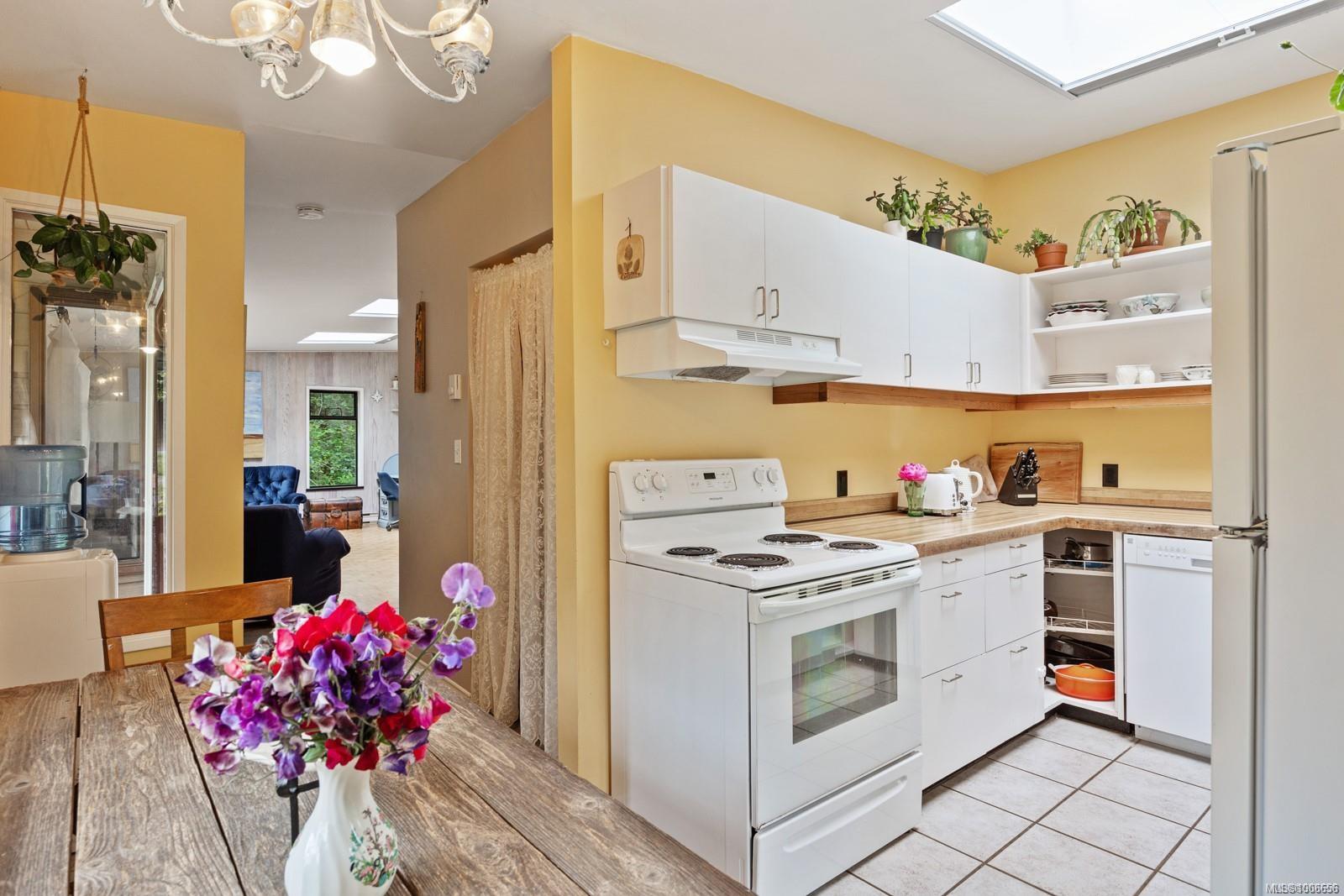 $870,000 - 1100 Mount Rd<br>British Columbia, V0R 1Z0