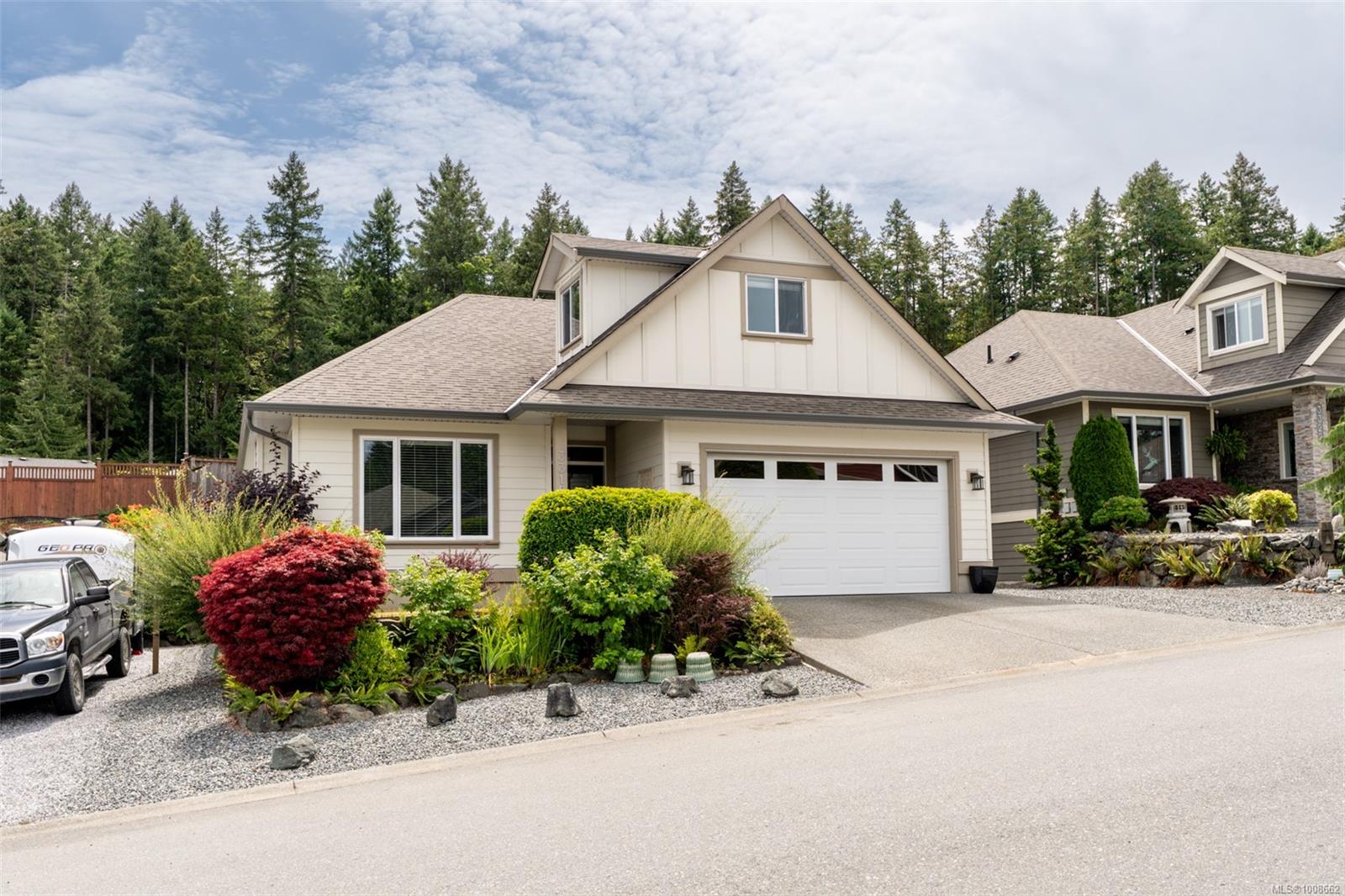 $895,000 - 3318 Creegan Dr<br>British Columbia, V0R 1K2