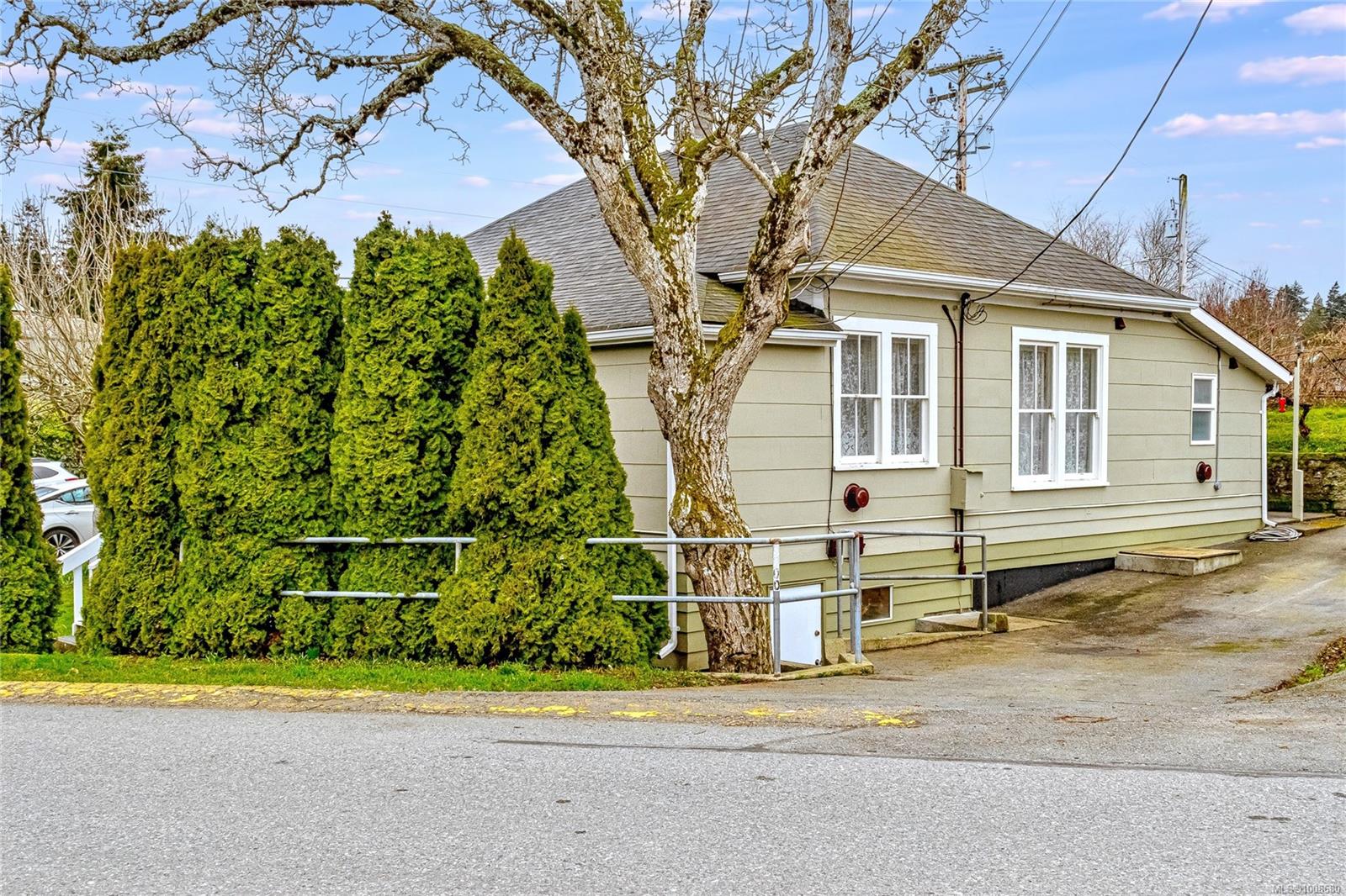$599,900 - 9900 Esplanade St<br>British Columbia, V0R 1K0