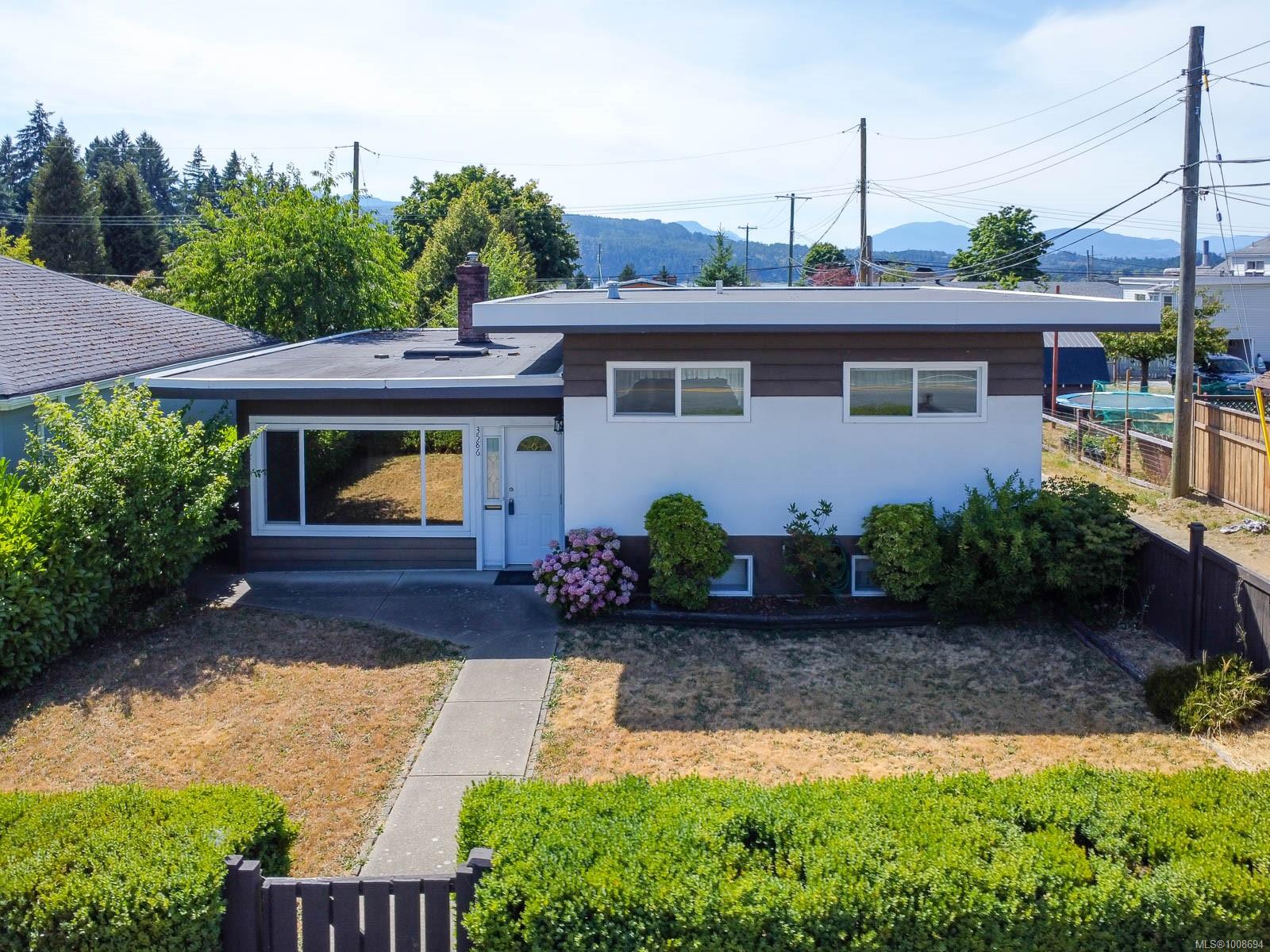 3586 10th Ave, (PA Port Alberni) Port Alberni British Columbia, V9Y 4W2 $449,900