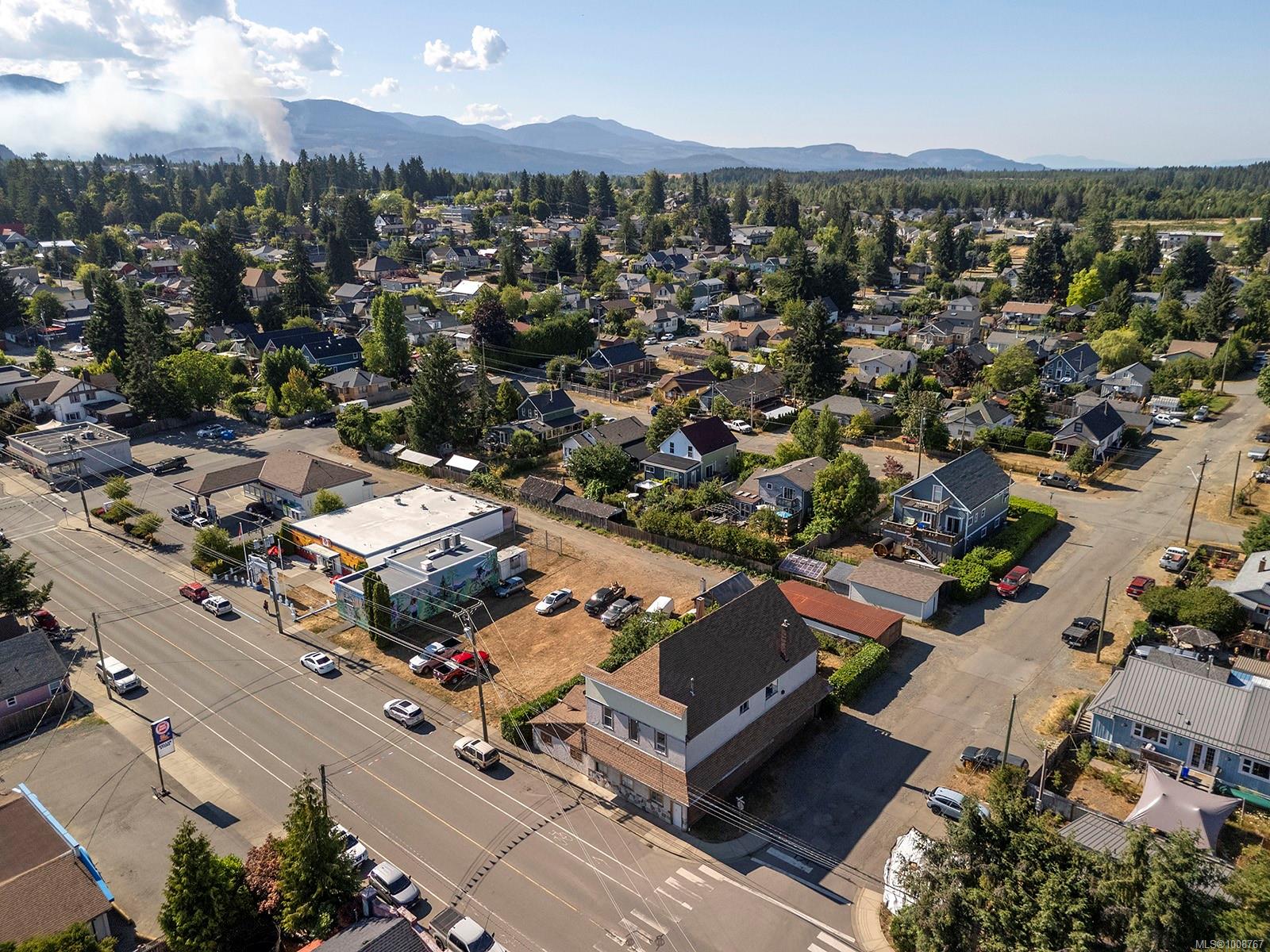 $1,600,000 - 2780 Dunsmuir Ave<br>British Columbia, V0R 1S0